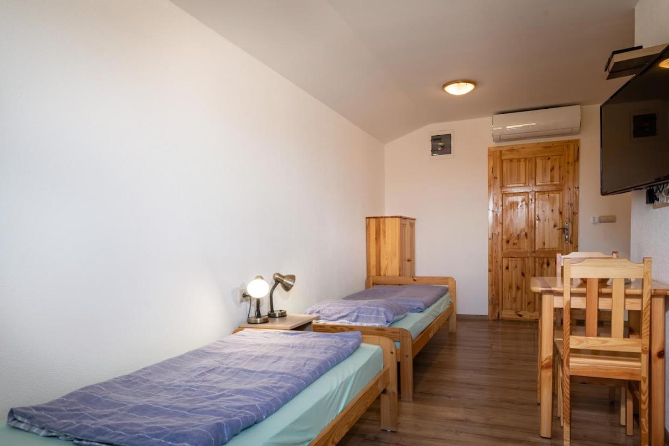Rezidencia Podhajska Aparthotel Exteriör bild